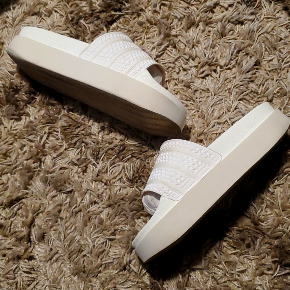 ADIDAS WOMEN'S ADILETTE BONEGA PLATFORM SLIDES